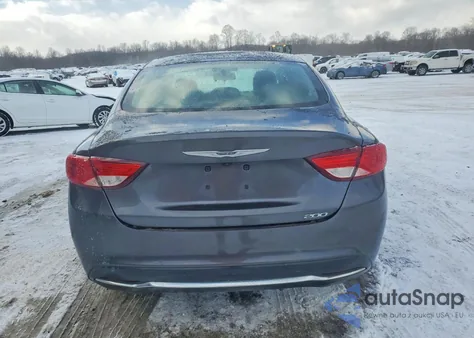 2016 Chrysler 200 Limited z USA, uszkodzony, nr VIN 1C3CCCAB4GN147560